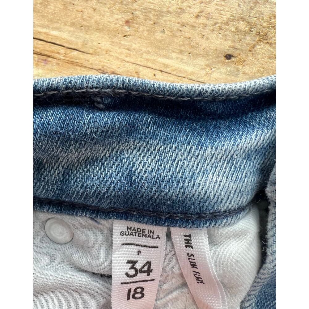 LOFT Petite High Rise Slim Flare Jeans Light Wash Frayed Raw Hem 34/ 18 - Picture 9 of 15